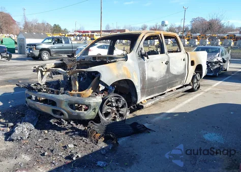 2022 Ram 1500 Big Horn 4X2 5'7 Box z USA, uszkodzony, nr VIN 1C6RREFM2NN408506